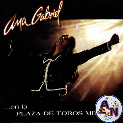 En La Plaza De Toros México Cover Front
